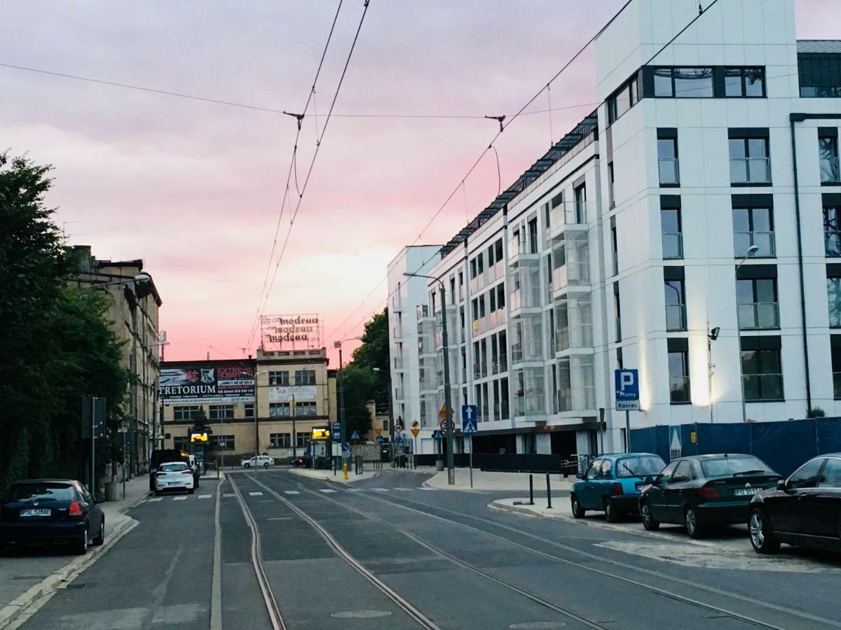 Apartmán Piper Zajezdnia White Poznaň Exteriér fotografie